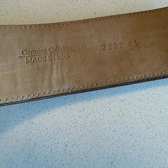 Vintage black/gold belt